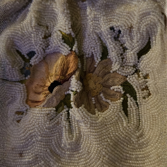 Lady's Vintage 1930's by Whiting&Davis Beaded Point de Beauvais Embroidered - Picture 2 of 8